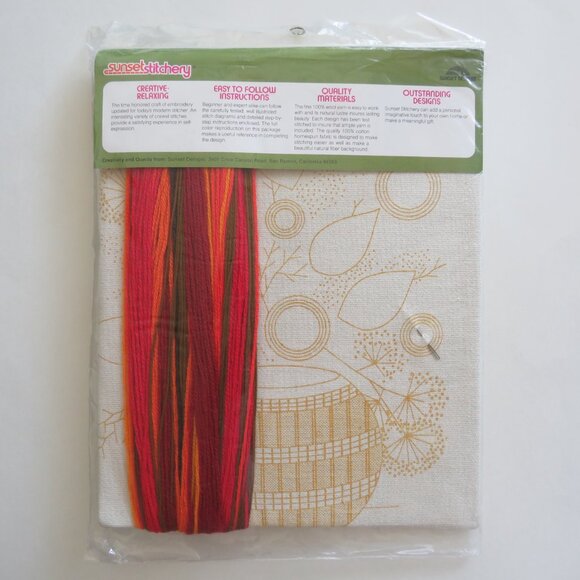 Fall Reflections Vintage 1976 Sunset Stitchery 100% Wool Yarn Embroidery Kit - Picture 10 of 10